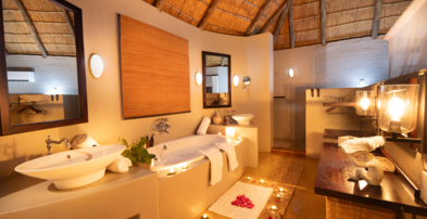 Machaba Safaris Web Ngoma Lodge Suites Bathroom Machaba Safaris Web Ngoma Lodge Suites Bathroom